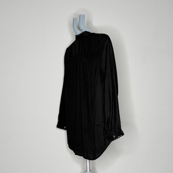 Ann Taylor Scallop Trim Blouse - Picture 4 of 10